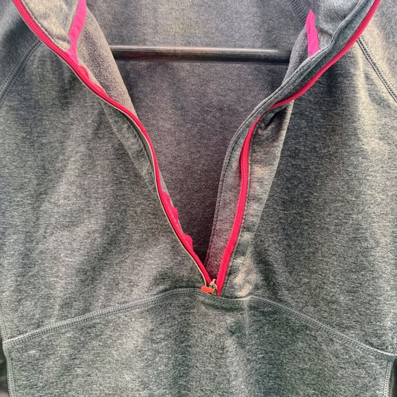 Gray and Pink Long Sleeve Athletic Quarter Zip H&M - Picture 3 of 6